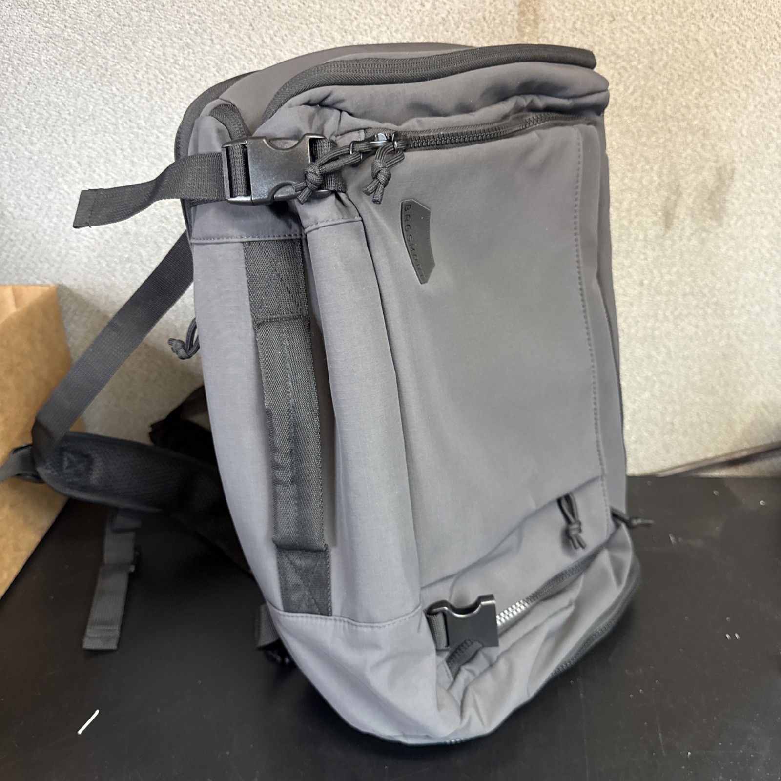 BAGSMART Blast Extended 28L/38L Travel 15" Laptop Backpack Black