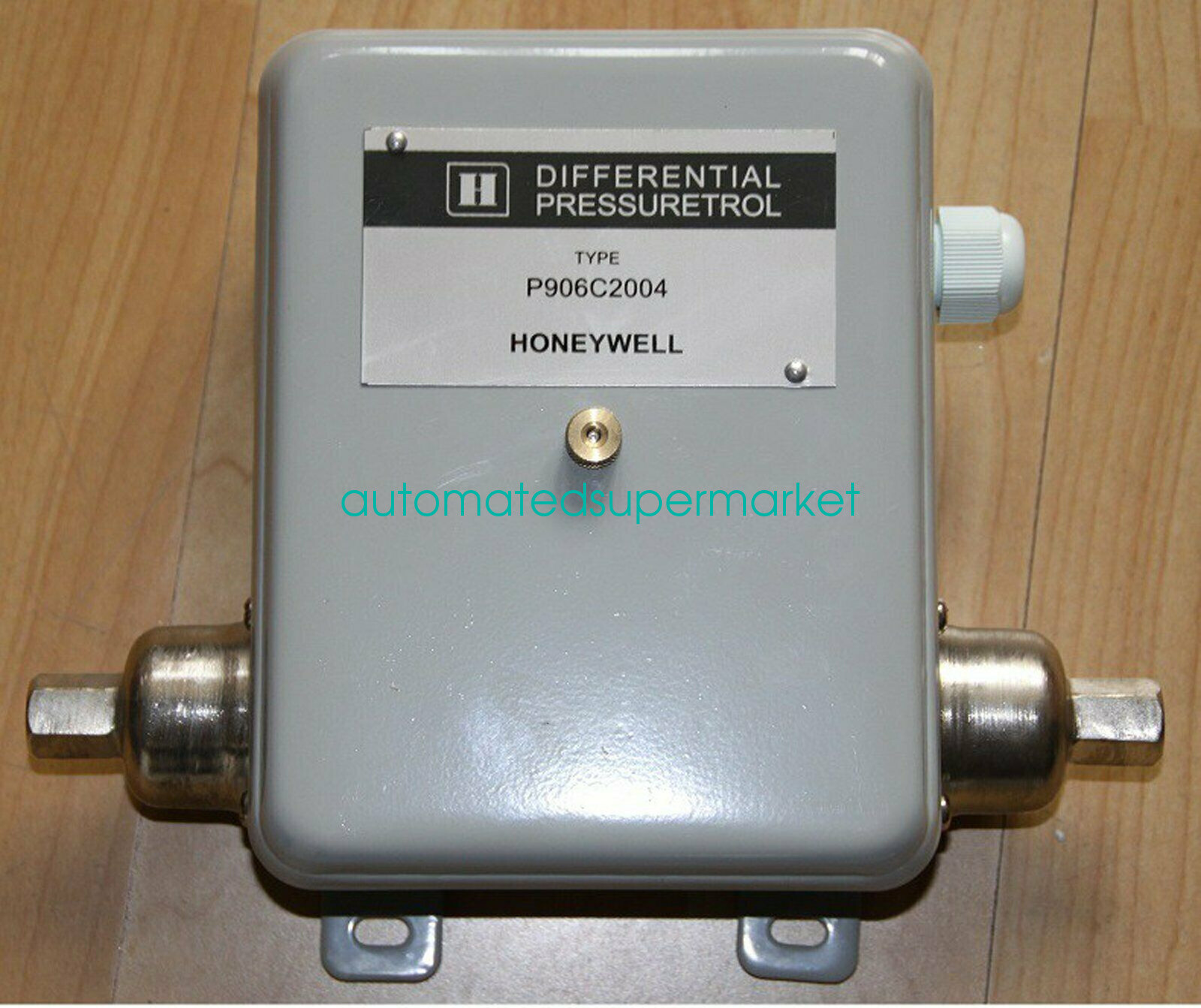 1PC NEW Honeywell P906C2004 Liquid Water Pressure Differential Switch DHL/FedEX