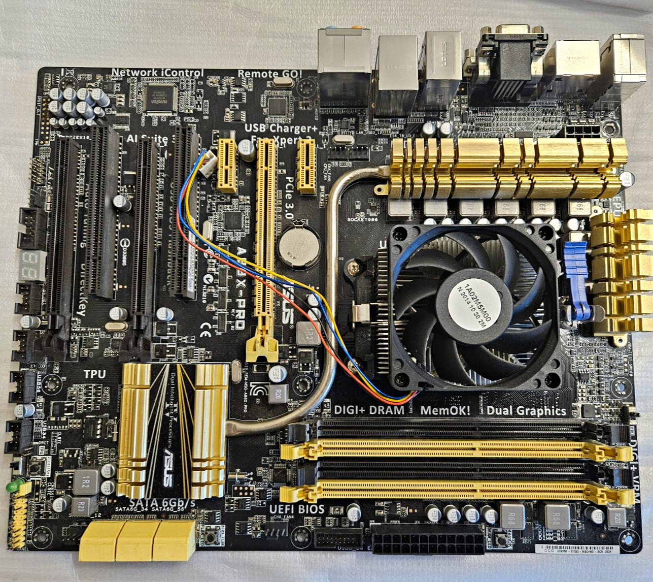 ASUS A88X-PRO ATX FM2+ Motherboard AMD A-Series 3.1GHz Quad-Core CPU DDR3