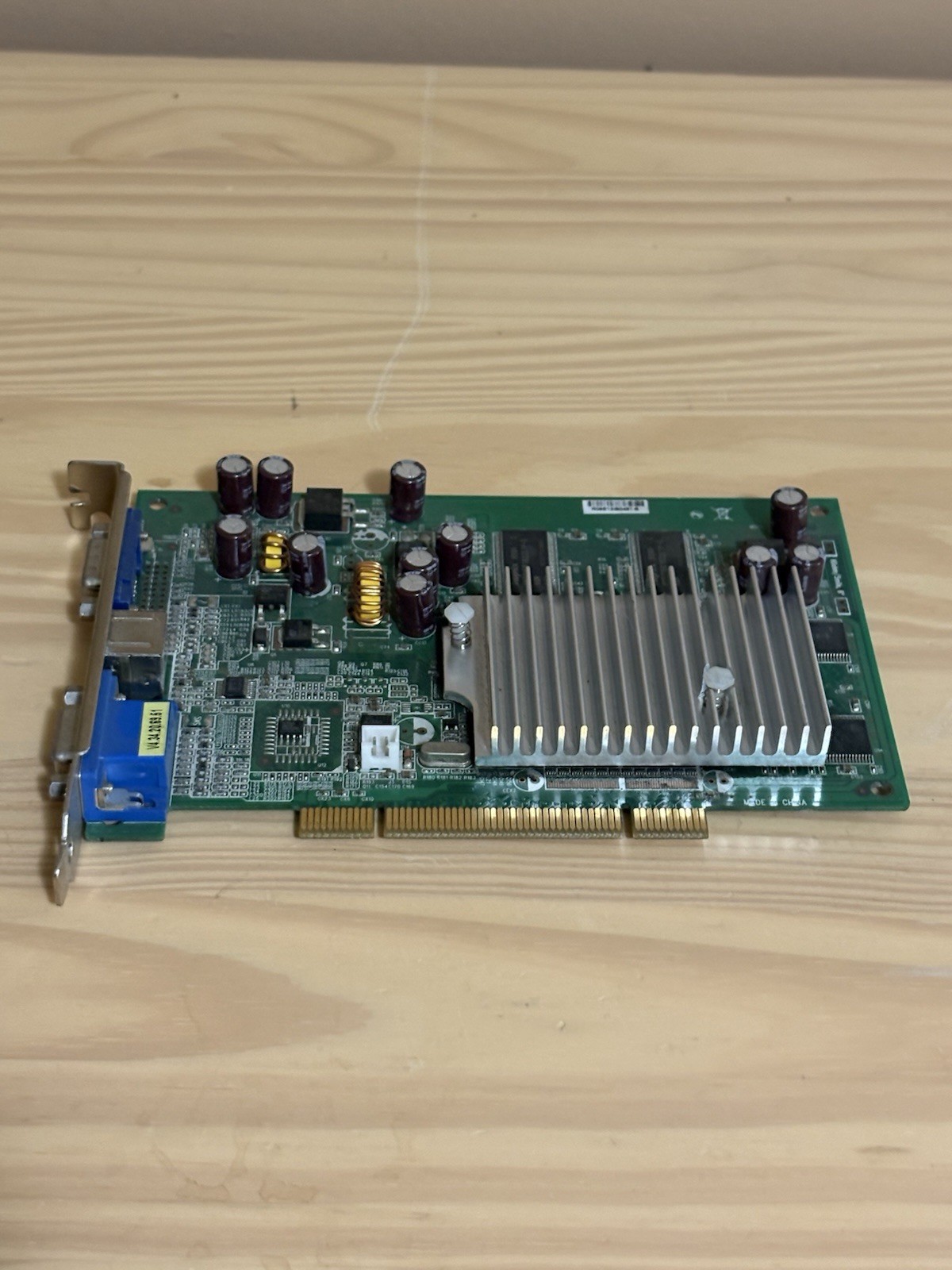 PNY NVIDIA Geforce FX 5200 256MB DDR PCI Graphics Card VCGFX522PPB