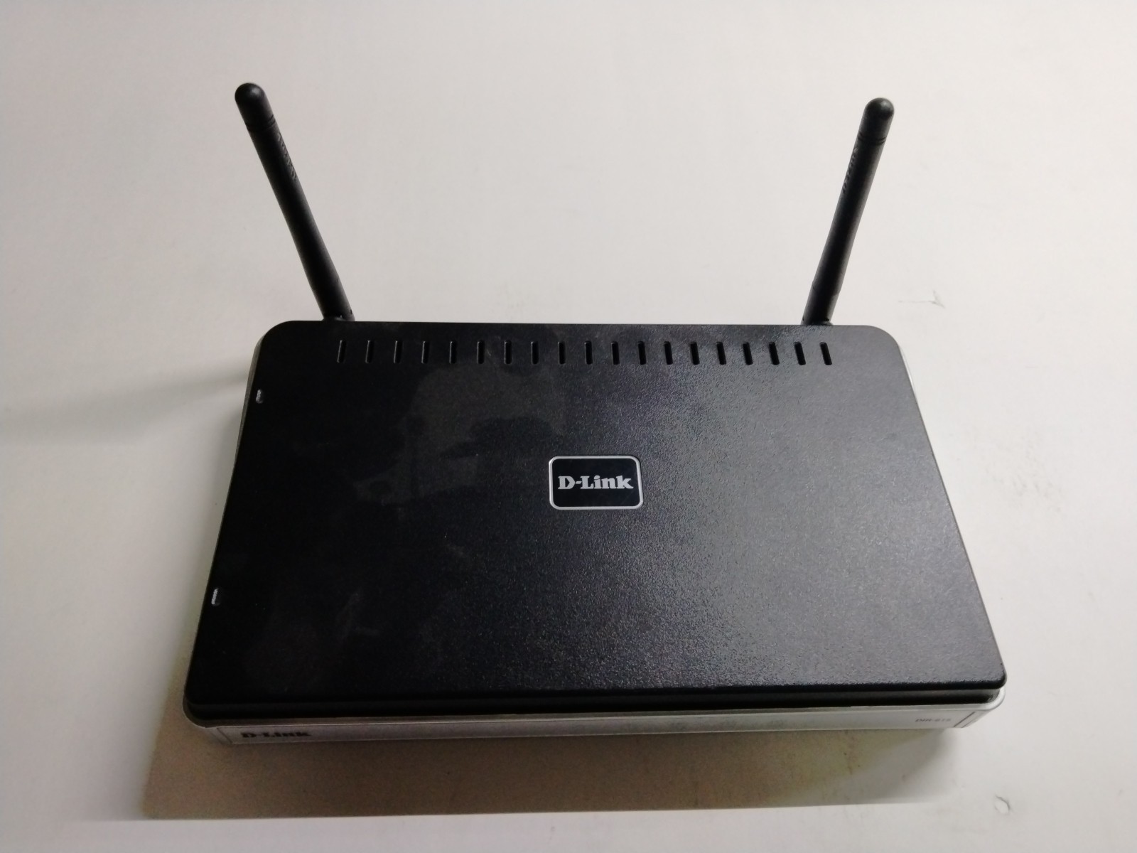 D-Link DIR-615I1 Wireless-N 300 Wifi Router (Used)