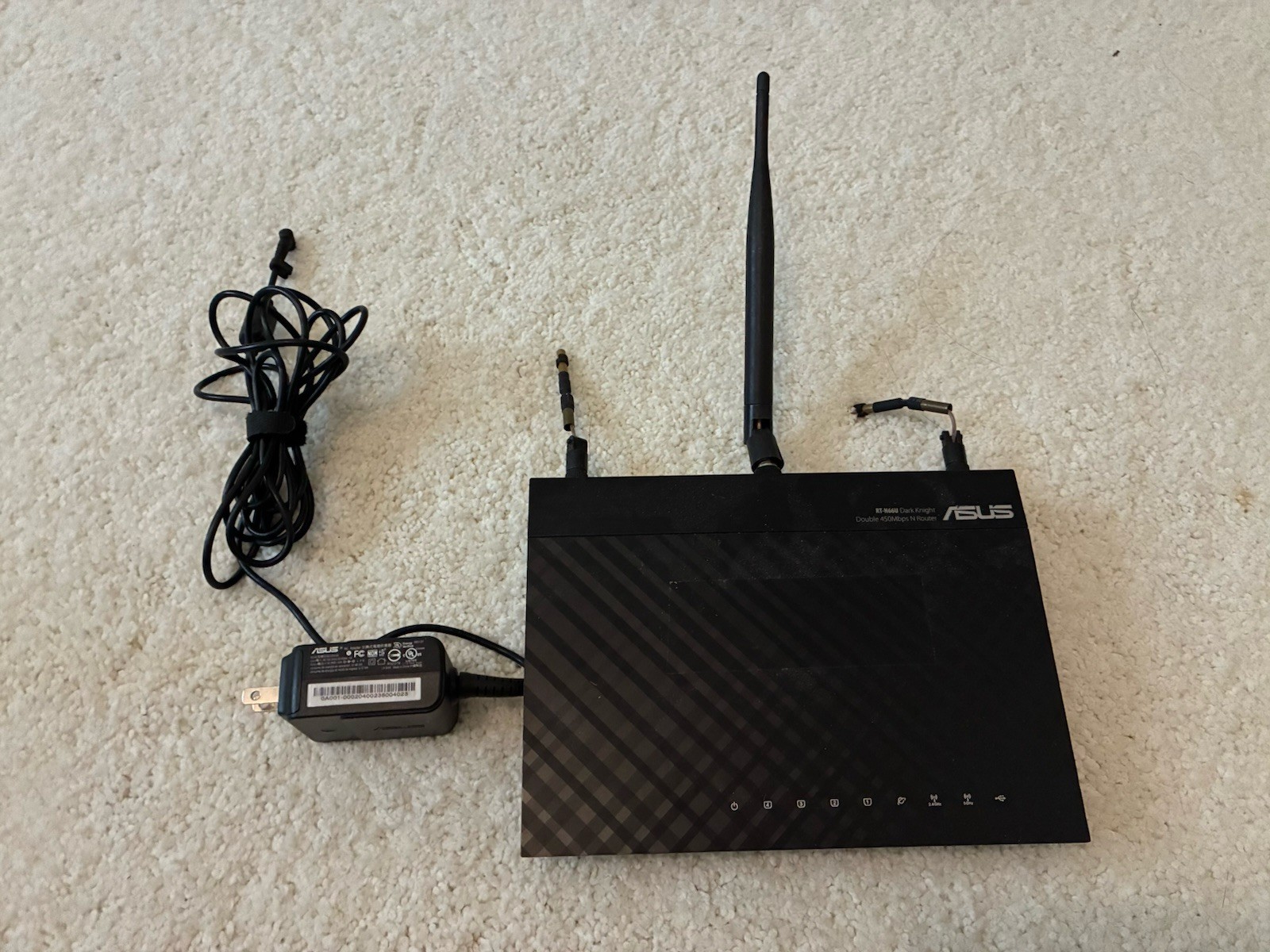 ASUS RT-N66U 450 Mbps 4-Port Gigabit Wireless N Router