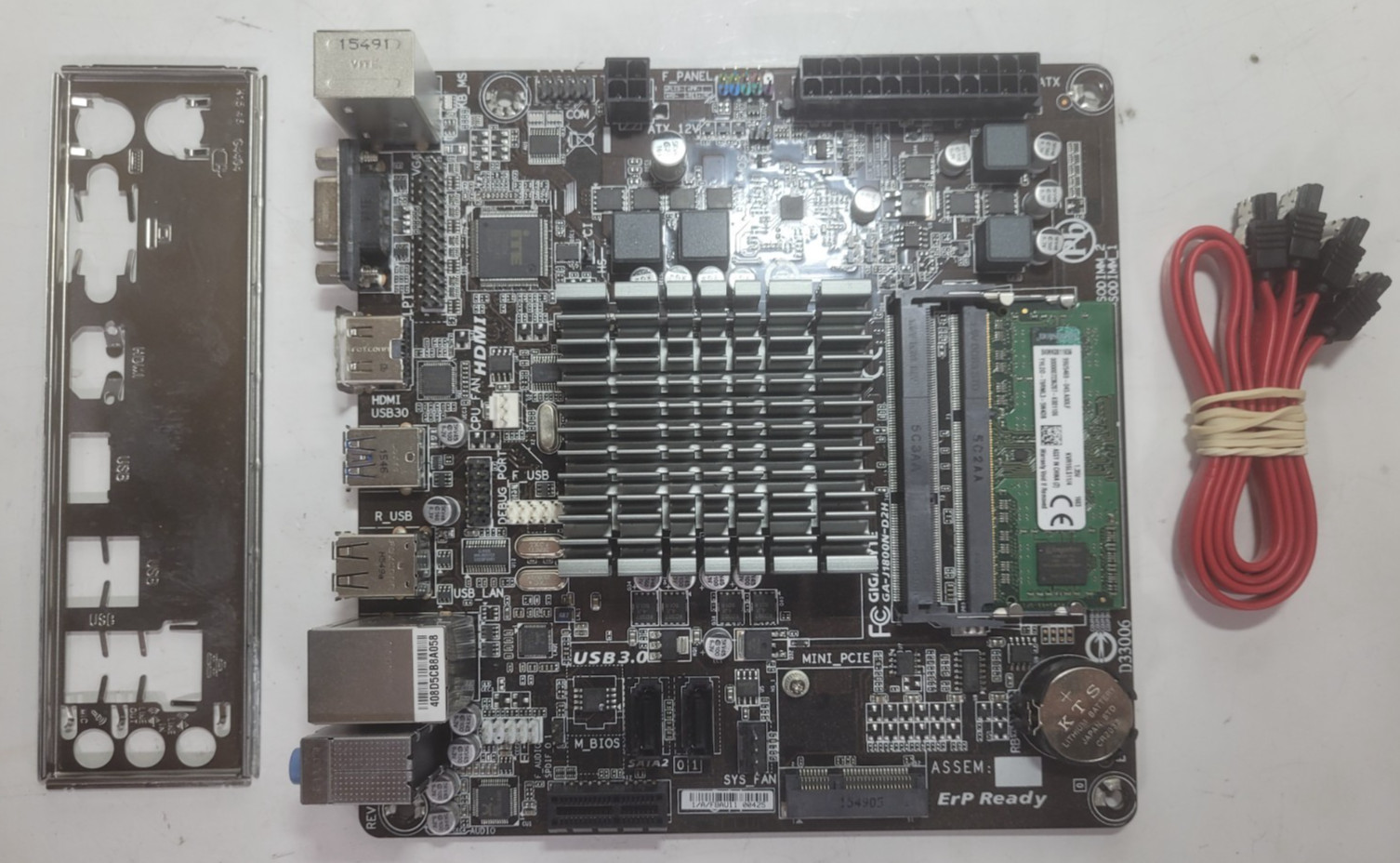 Gigabyte GA-J1800N-D2H Motherboard Intel Celeron J1800 4GB RAM, IO Shield # 2071