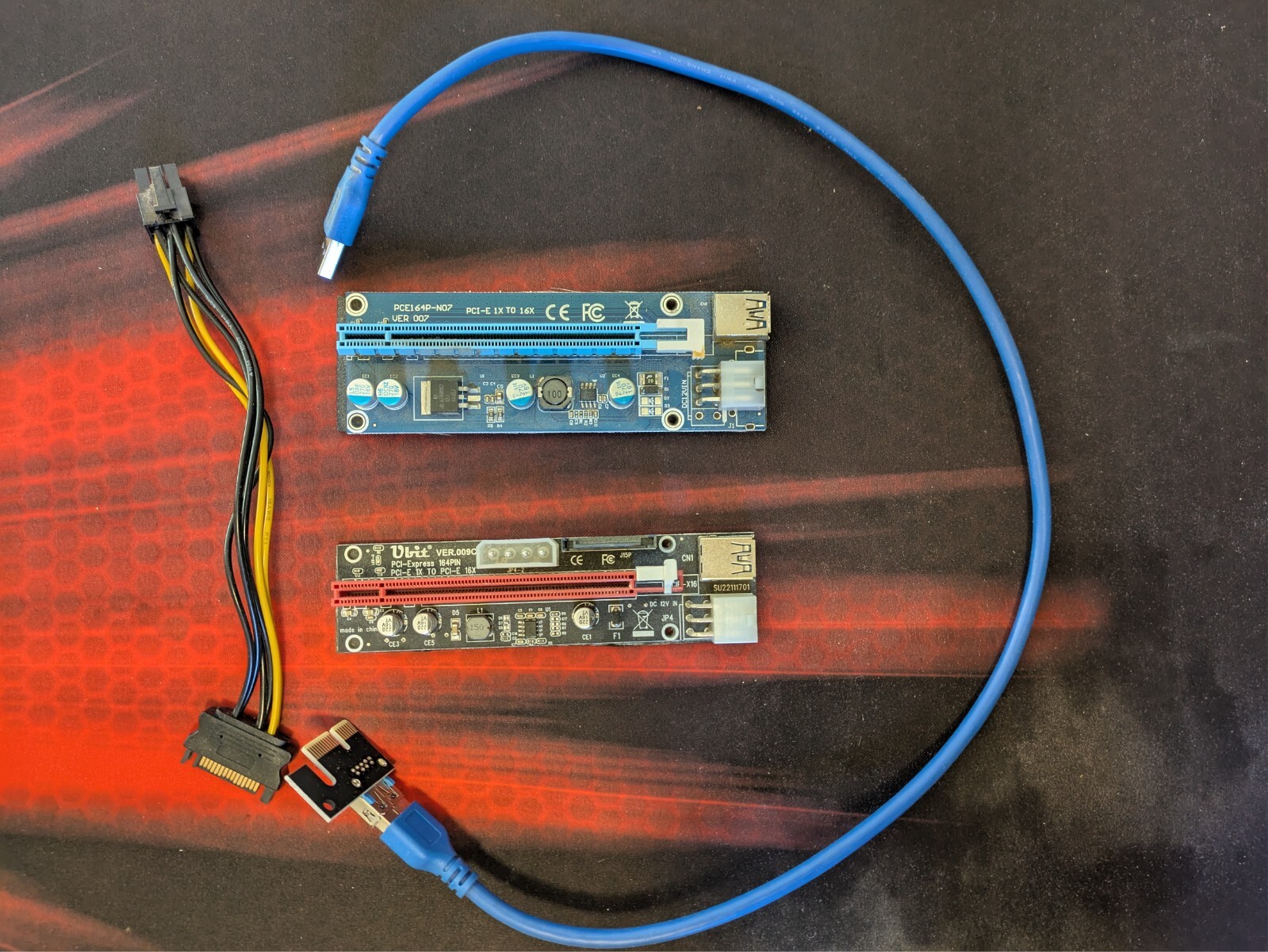 PCIe x1 to PCIe x16 Powered Riser, with USB 3.0 and 6-pin to Sata power cable