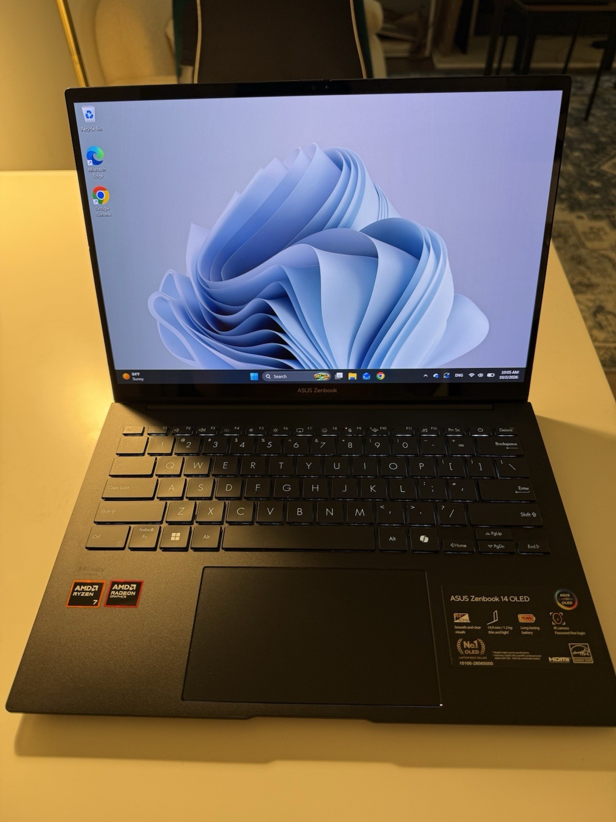 ASUS ZenBook 14 OLED 14" Ryzen 7 16GB RAM 512GB SSD Win11 Black
