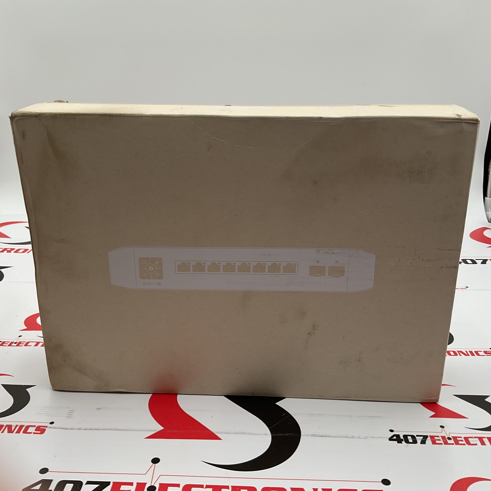 Ubiquiti USW-Pro-8-POE UniFi Switch Pro 8 PoE