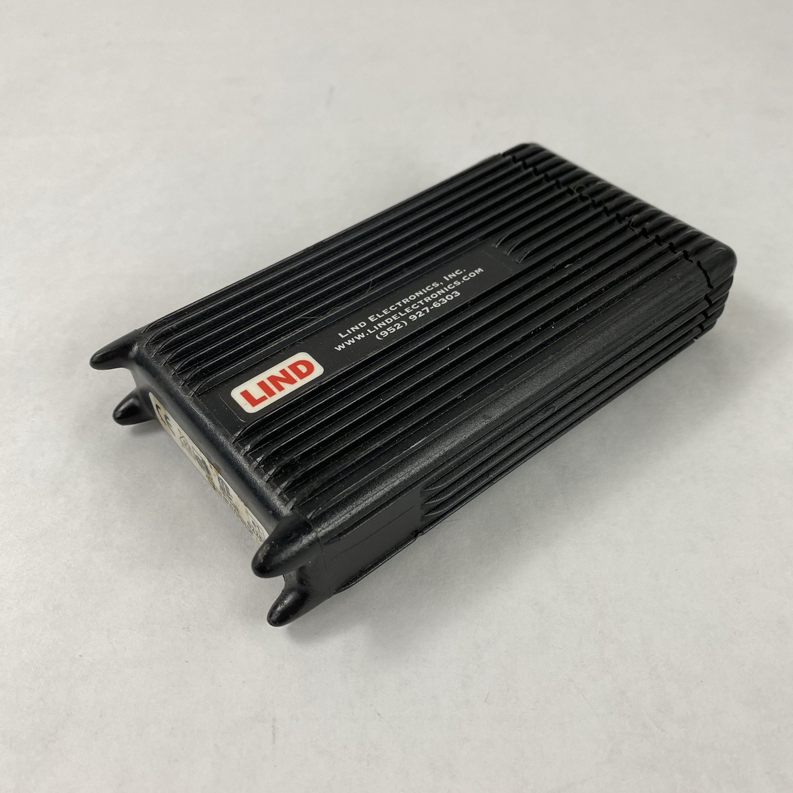 LIND Model # DE2045-1342 A 20V 4.5A Automobile Adapter No Cables