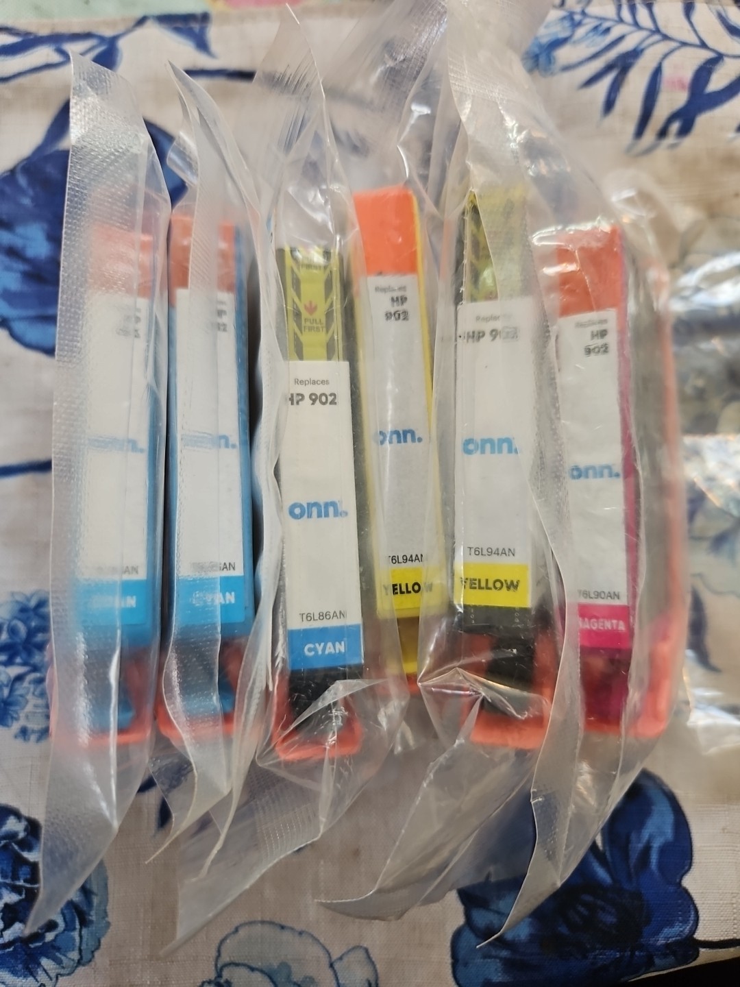 ONN 6PK REPLACMENT HP  902 INK CARTRIDGES. 1-M/2-Y/3-C FREE FAST SHIPPING