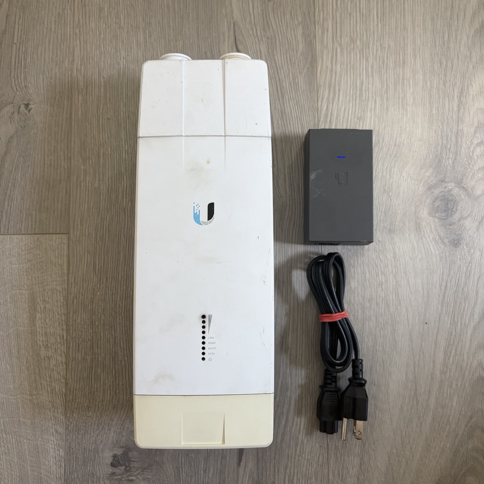 Ubiquiti Networks airFiber 11FX (AF-11FX) 11GHz Carrier Backhaul Wireless Radio