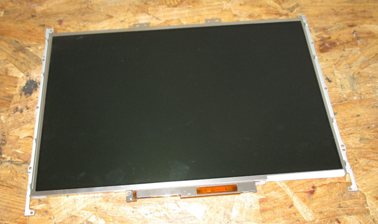 Samsung 15.4" Laptop LCD Screen LTN154X3-L0D 0XU105 XU105 w/30pin