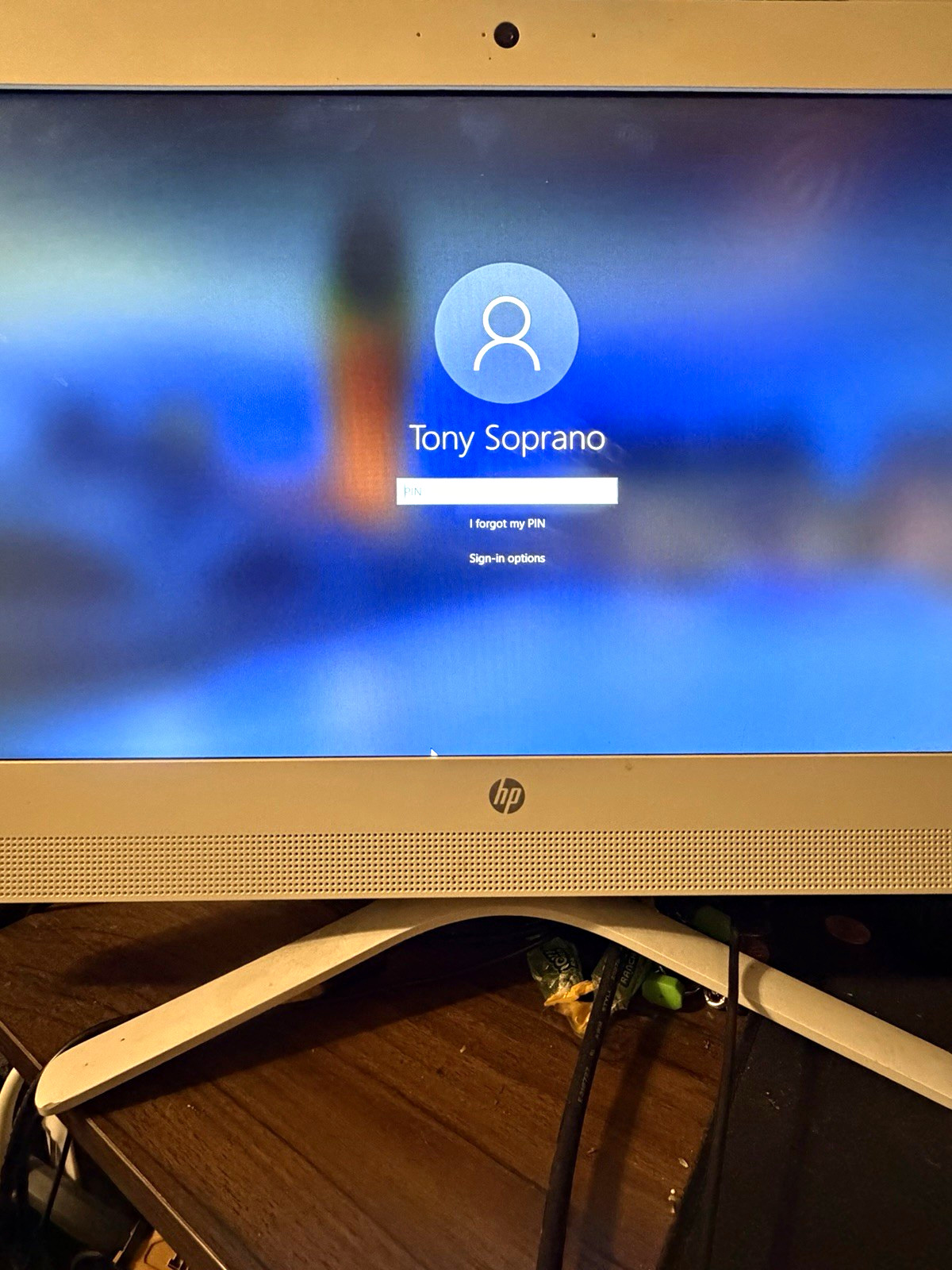 HP 20-c013w 20in All-in-One Intel Celeron J3060 4GB 1TB HDD Win 10