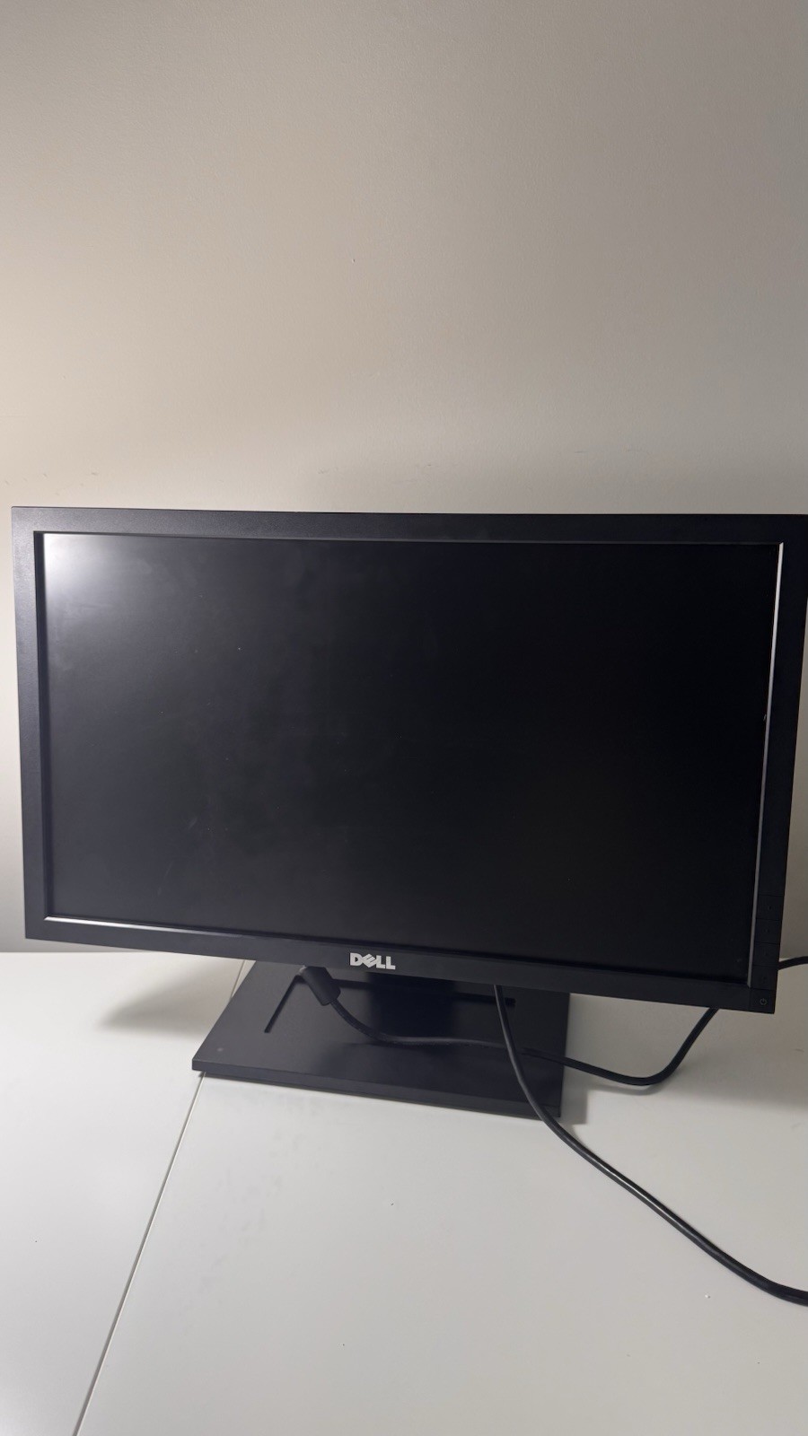 Dell E2211HB 21.5" LCD Monitor 1080p Widescreen VGA DVI-D Tiltable Black