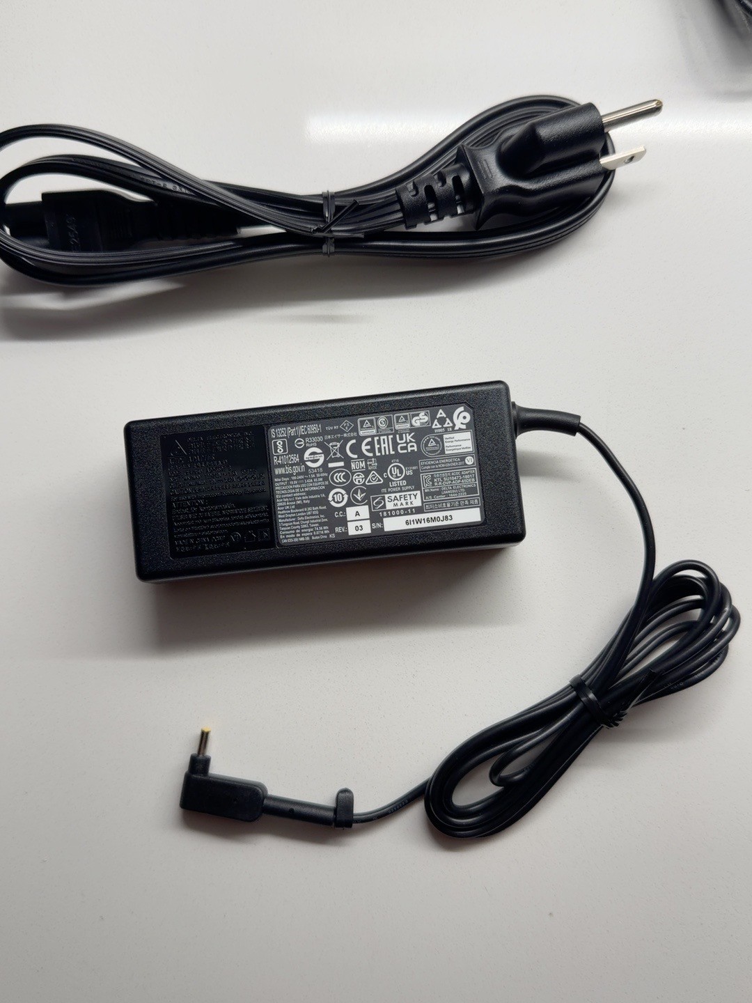 Lot 20 Delta ADP-65DE B 65W Laptop Chargers for Acer 19V 3.42A US Cords