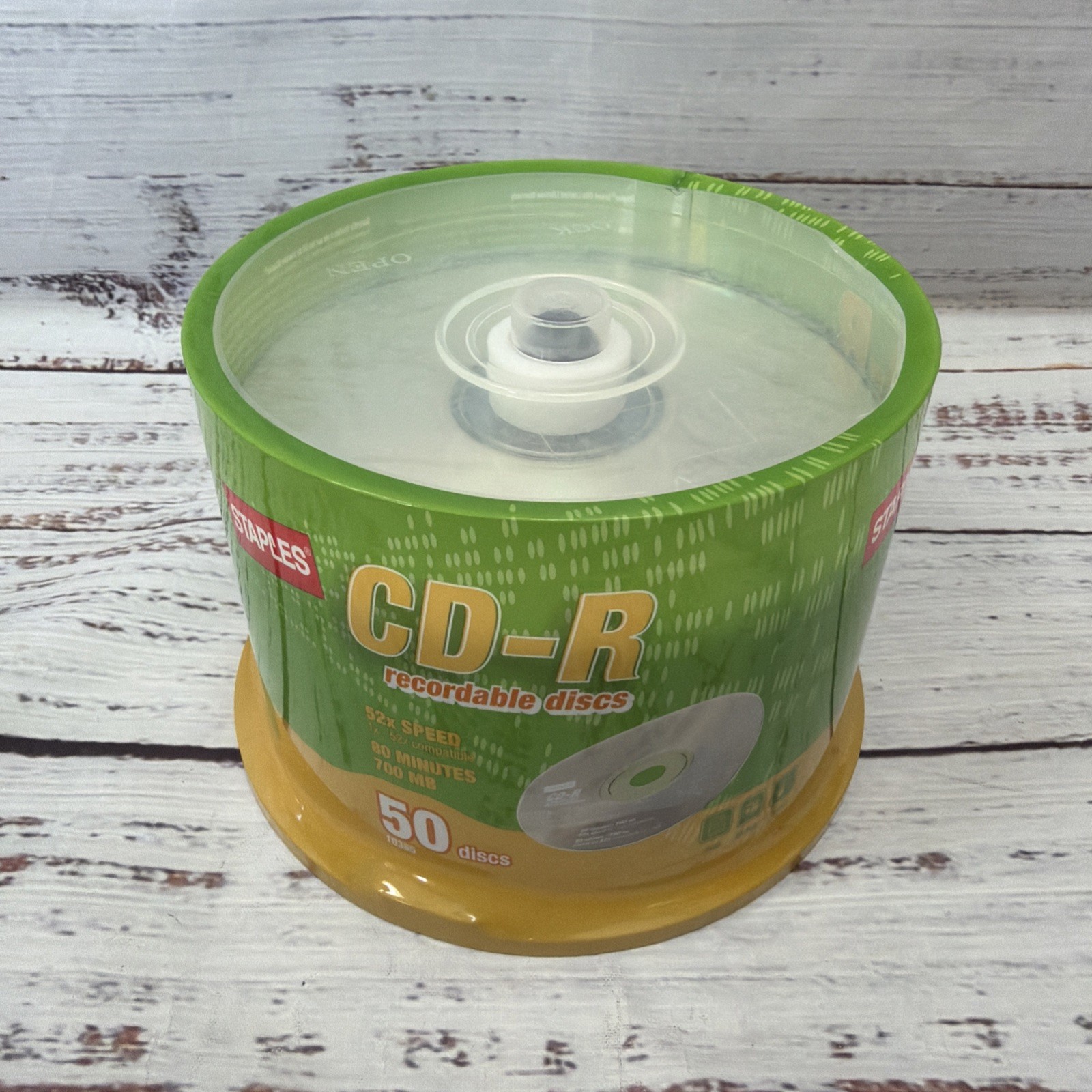 Staples CD-R Recordable Discs 50 Discs 80 Minutes 700MB Capacity 52X Speed