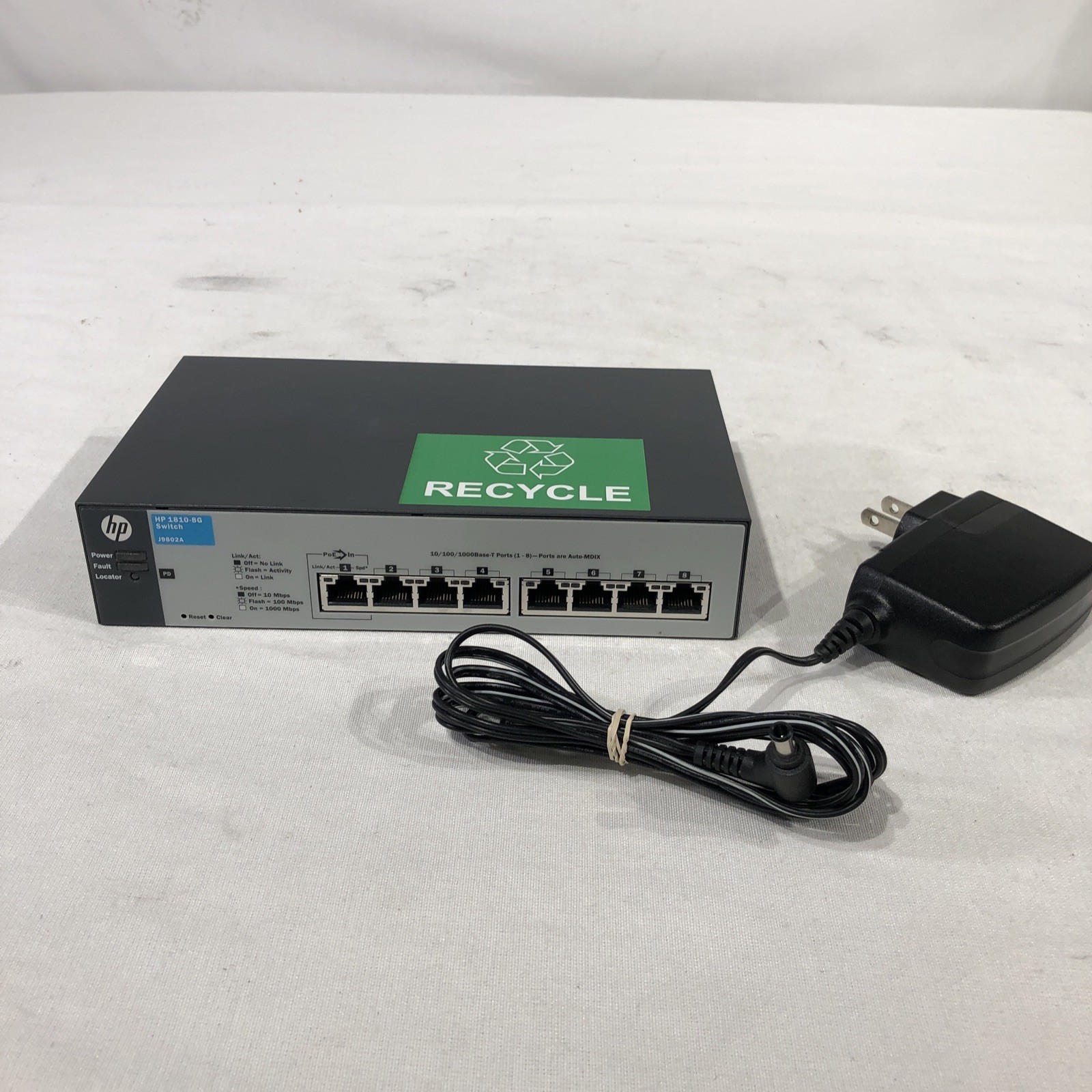 HP J9802A 1810-8G 8-port Gigabit Smart-Managed Switch J9802A