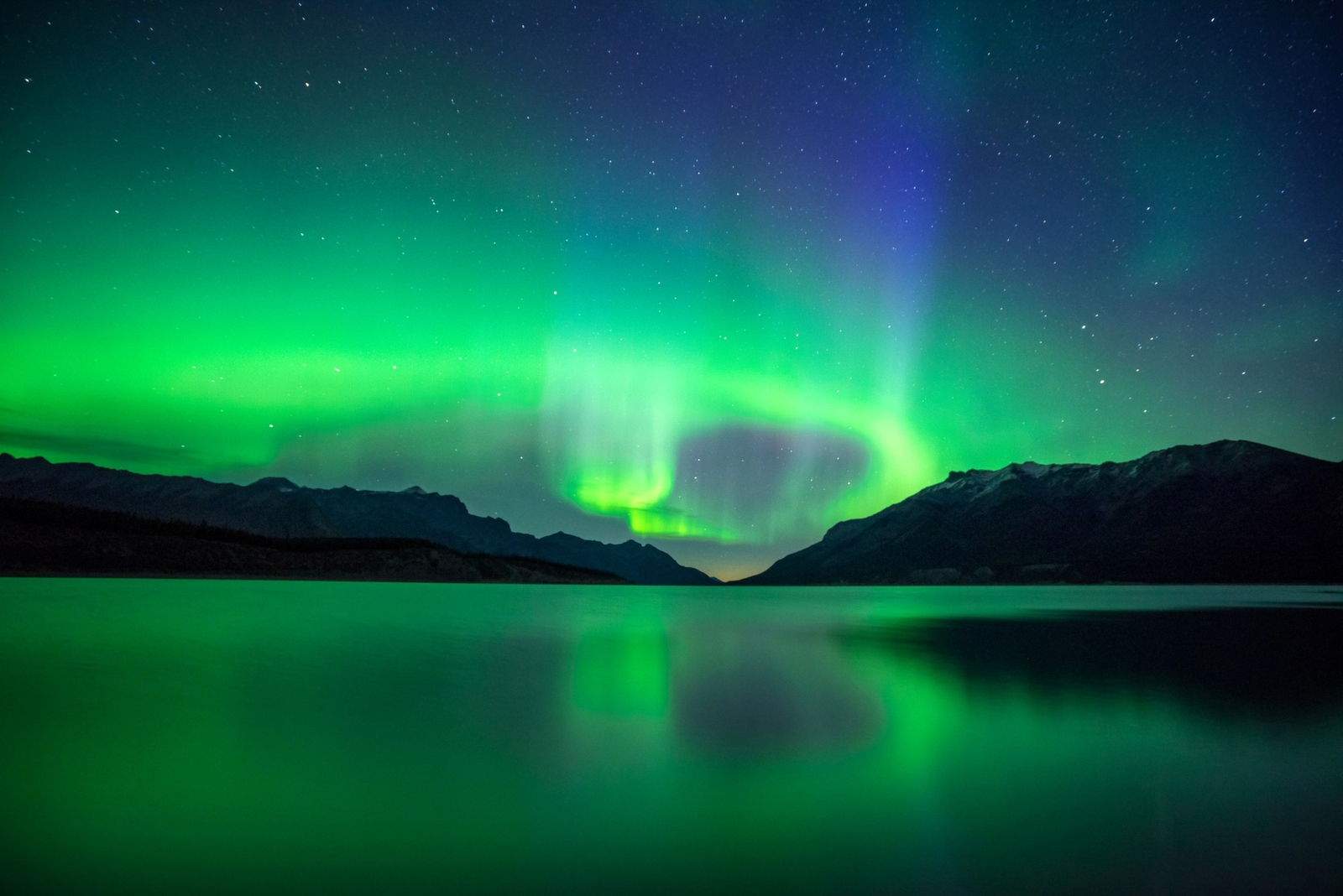 Landscape nebula reflection mountains night lake alberta Custom Gaming Mat Desk
