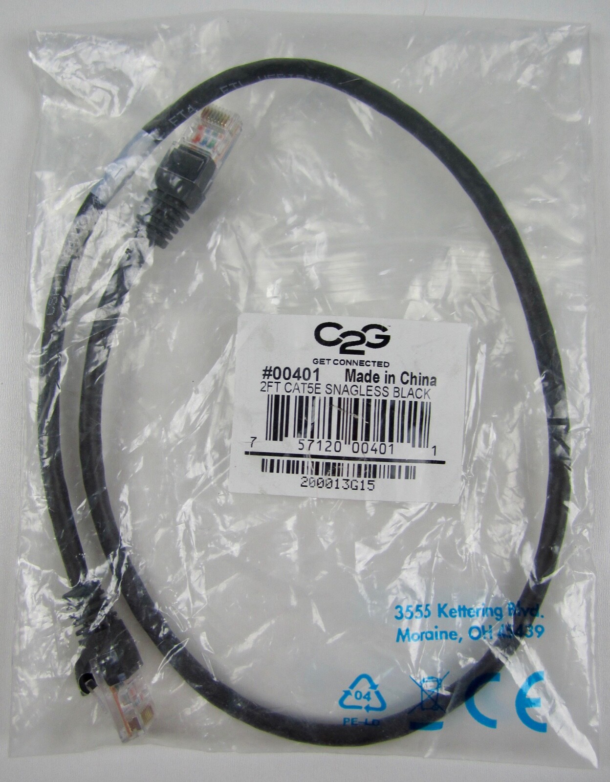 NEW C2G 00401 2ft Cat5e Snagless Unshielded (UTP) Network Patch Cable - Black