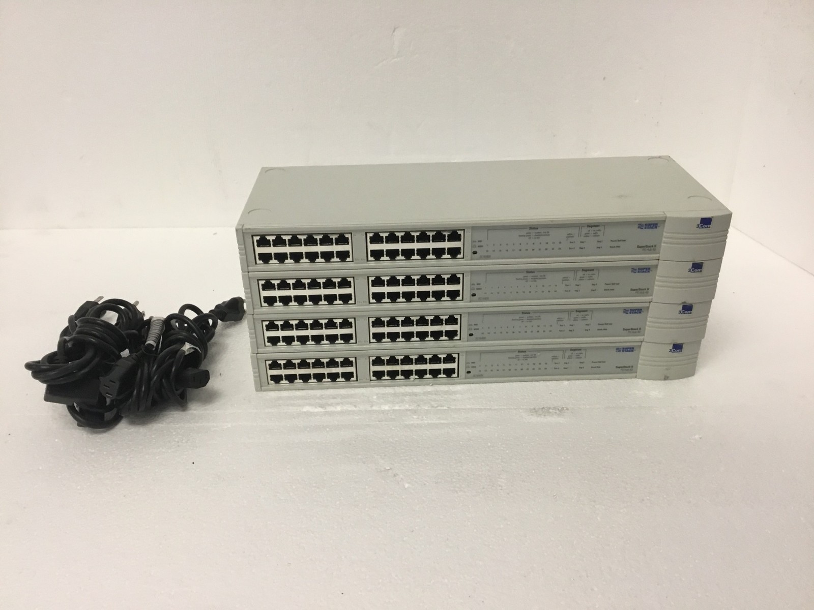 4x 3Com Super Stack II PS Hub 40 24 Ports Ethernet Hub Switch 1640-610-000-7