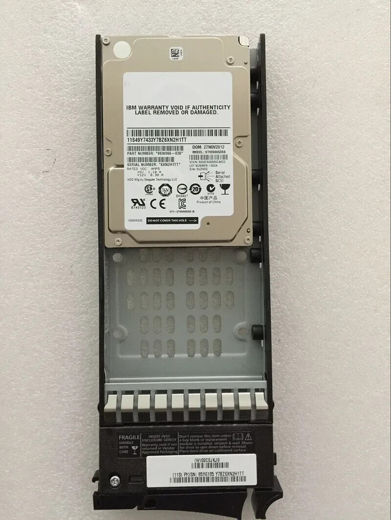 85Y6185 IBM V7000 3543 300GB 2.5" 6G 15K SAS HDD with Server Tray