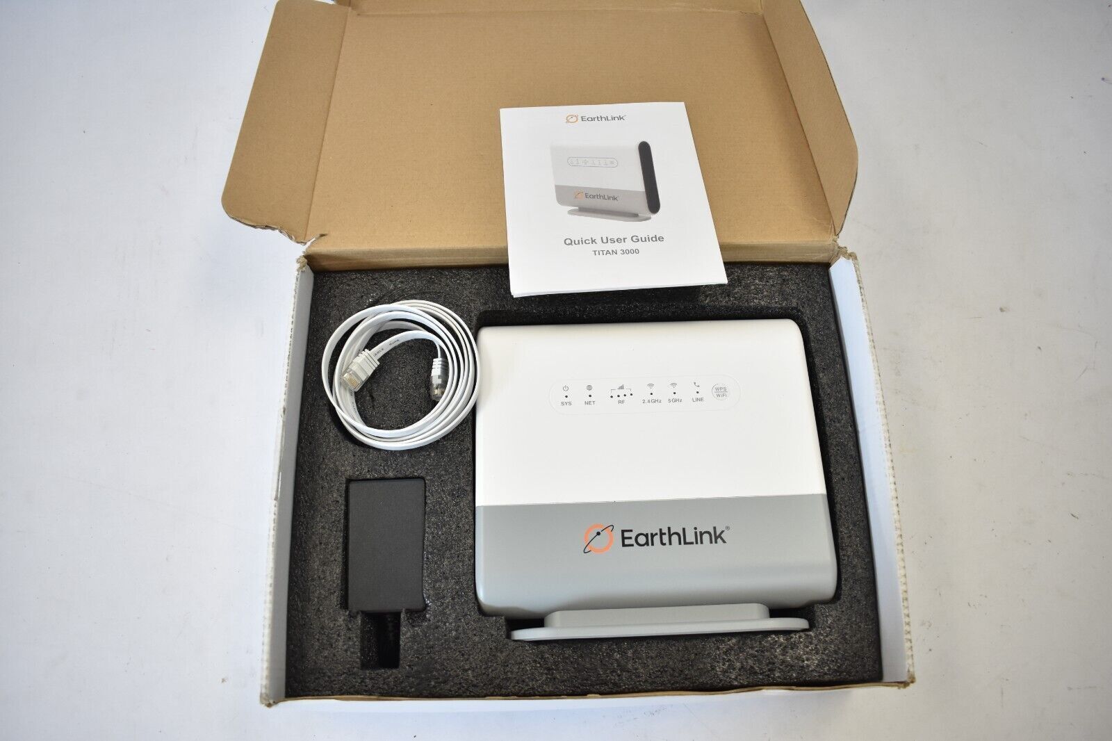 EarthLink Titan 3000 Router LTE-A Cat 15 Smart Indoor CPE Wireless Home Internet