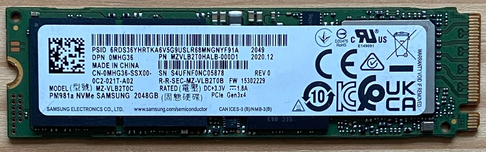 Samsung MZ-VLB2T0C 2TB PM981a Gen3x4 NVMe M.2 2280 PCIe SSD