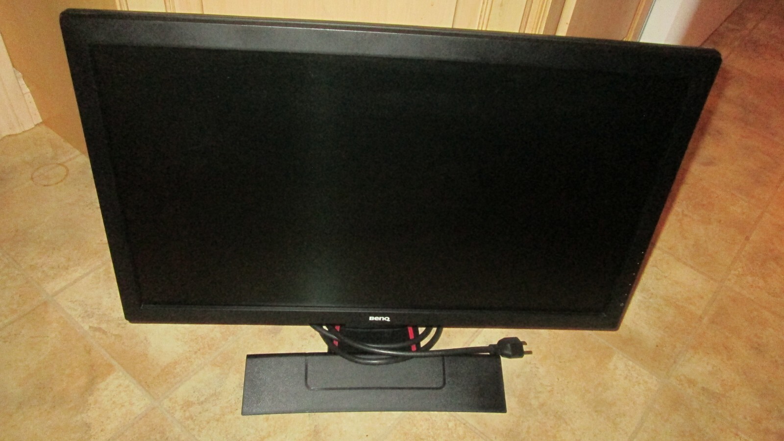 BenQ GL2450-B 1080p  Full HD  2xHDMI  VGA   DVI 60hz 1ms, 24'' Gaming Monitor