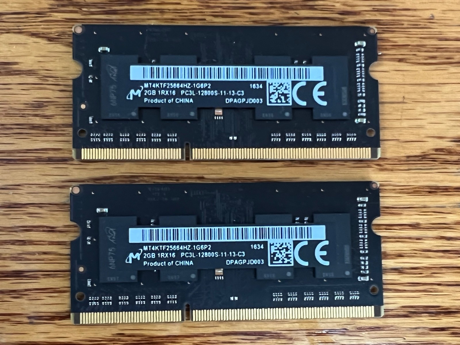 Micron 2GB PC3-12800 Lot of 2 - RAM / Memory