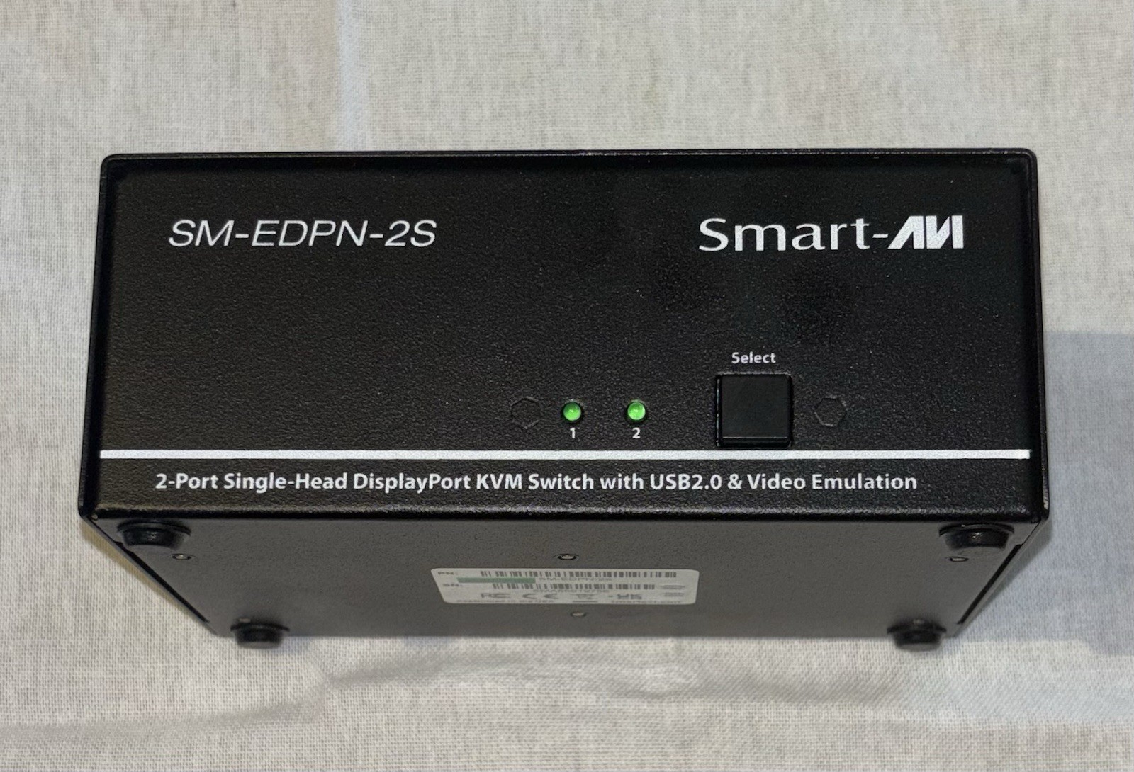 Smart-AVI SM-EDPN-2S Single Head 2-Port UHD 4k@60 DP KVM Switch EDID Aux Emulate