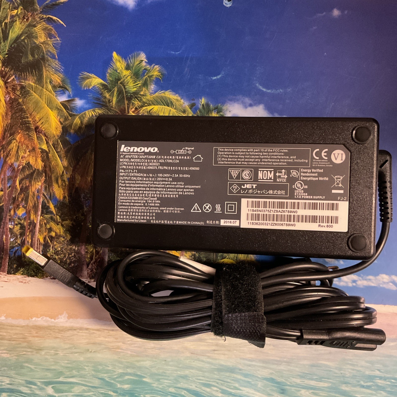 Original LENOVO 170W 20V 8.5A AC Adapter ADL170NLC2A/ADL170SCC2A 02DL137