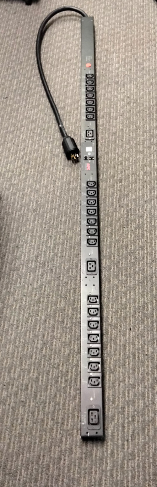 APC AP7961 Power Distribution Unit Network