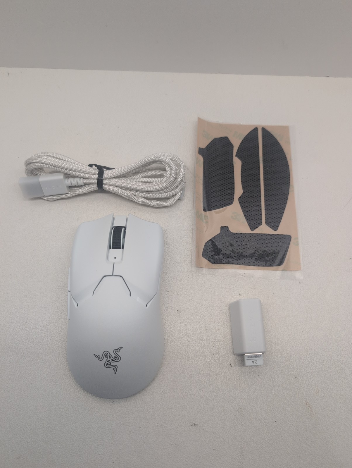 Razer Viper V2 Pro Wireless Gaming Mouse with dongle - White #3