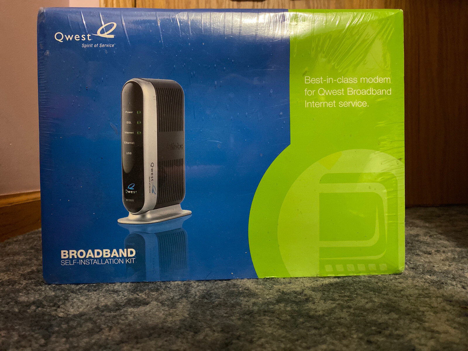 Qwest Broadband Self-Installation Kit Internet/WAN: One RJ-11 (ADSL) Plug-N-Play