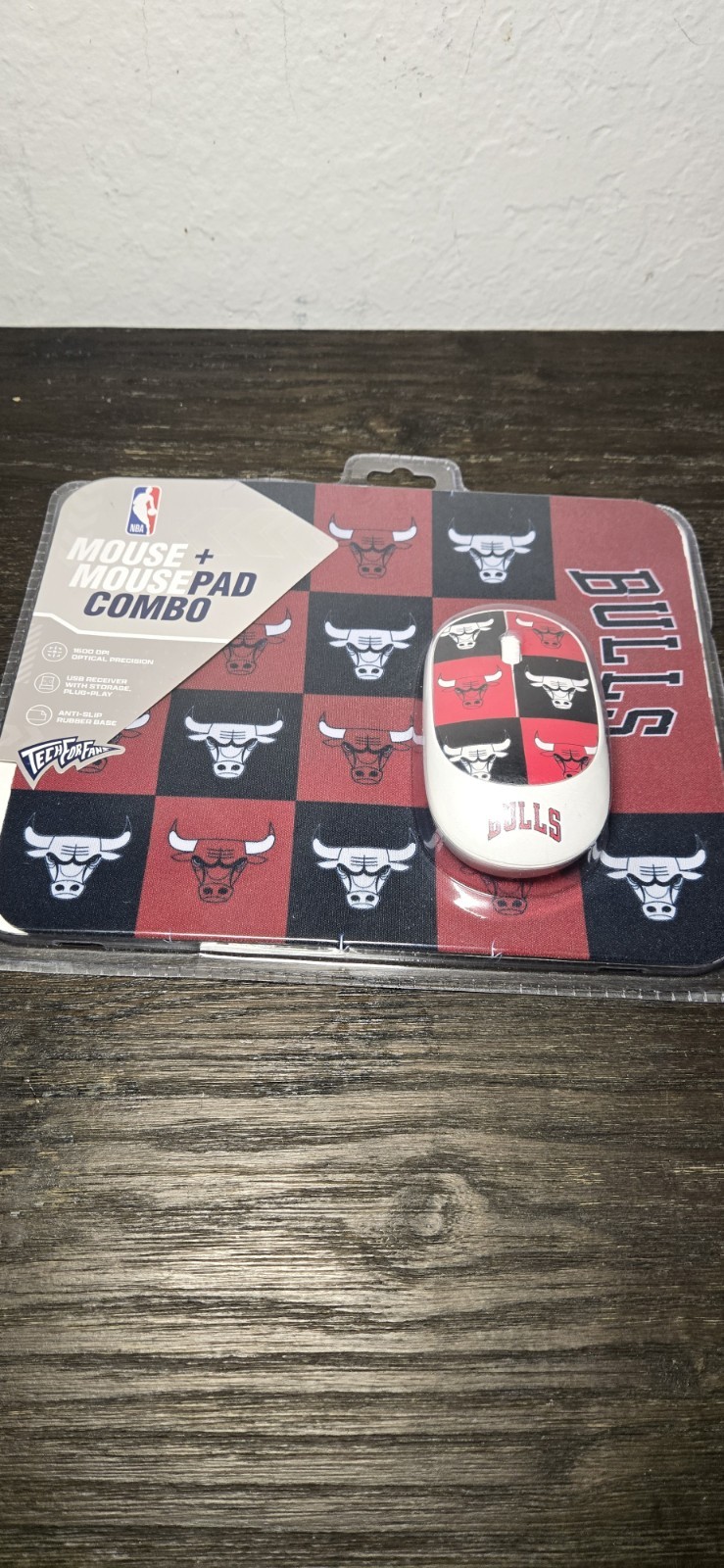 NBA Mouse & Mouse Pad Combo Wireless Optical Mouse USB Receiver Chicago Bulls