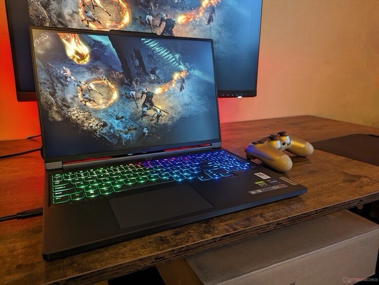 Lenovo Legion 7 Slim 16IRH8 i9-13900H 2.6GHz 32GB RAM GeForce RTX 4070 no SSD
