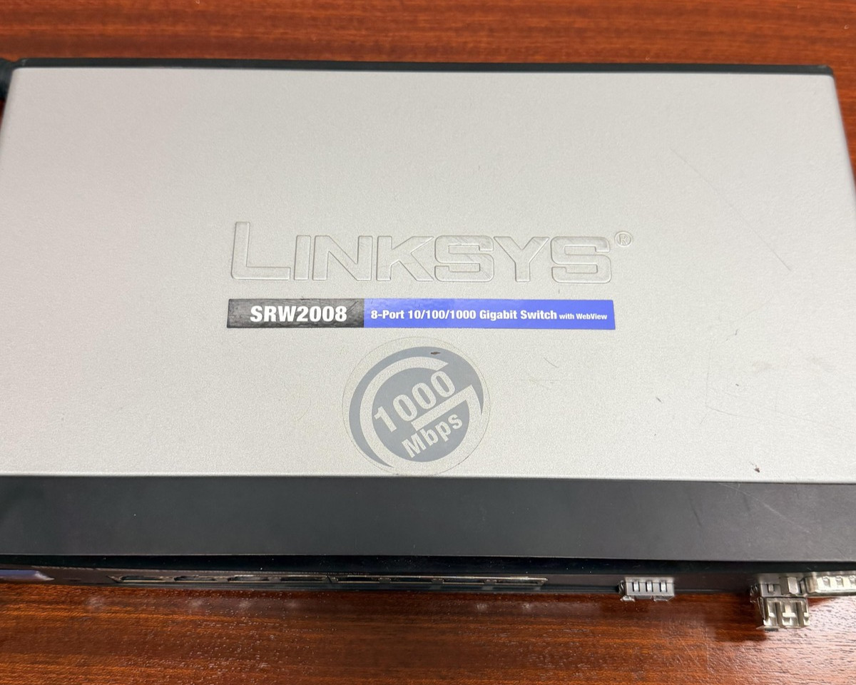 Linksys SRW2008 8-Port 10/100/1000 Gigabit Switch W/ WebView Power Adapter