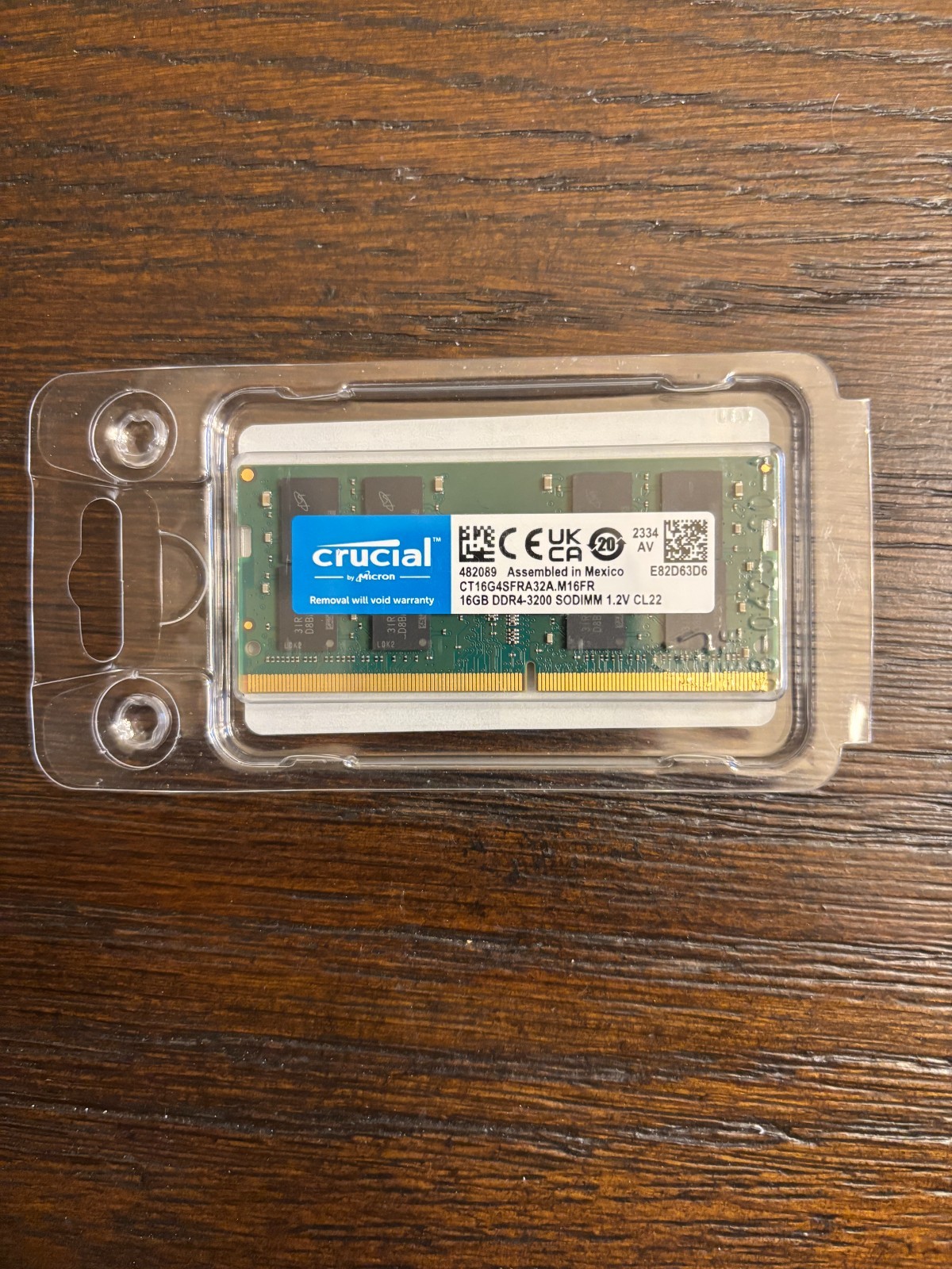 Crucial by Micron 16GB DDR4 RAM, 3200MHz CL22 (or 2933MHz or 2666MHz) Laptop Mem