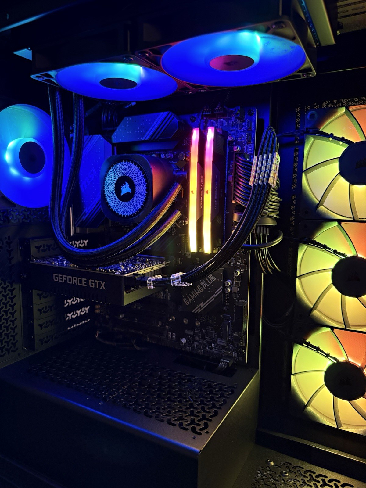 Corsair Vengeance RGB DDR5 RAM 64GB (2x32GB) 6000MHz CL40
