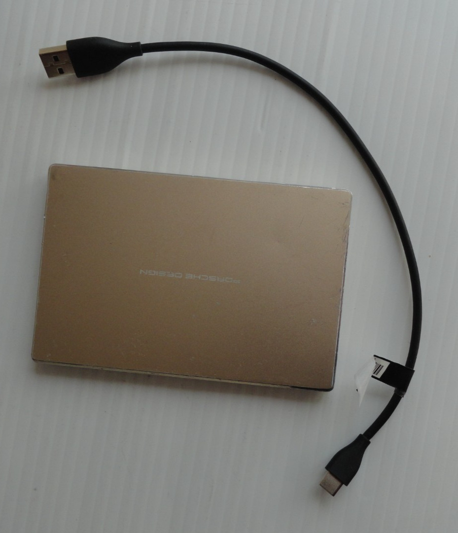 Lacie Porsche Design 2TB HDD Hard Drive ,  LRD0PS2