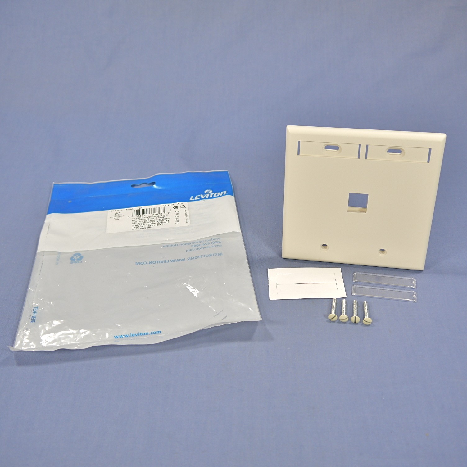 Leviton 42080-1TP Lt Almond 2-Gang Quickport 1-Port Flush Wallplate Cover w/ID