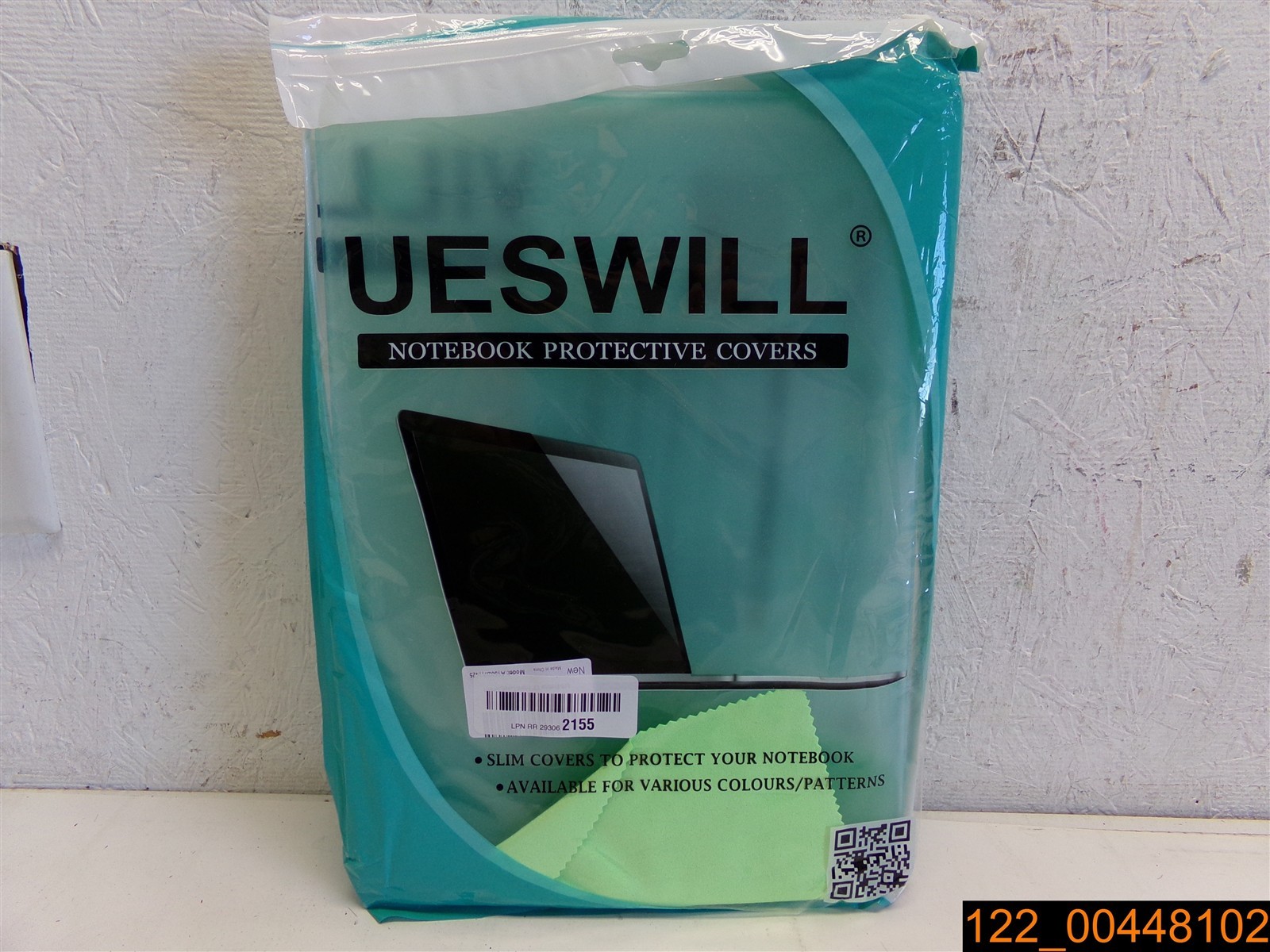 UESWILL Smooth Soft-Touch Matte Hard Shell Case Cover for MacBook Pro 13" Teal