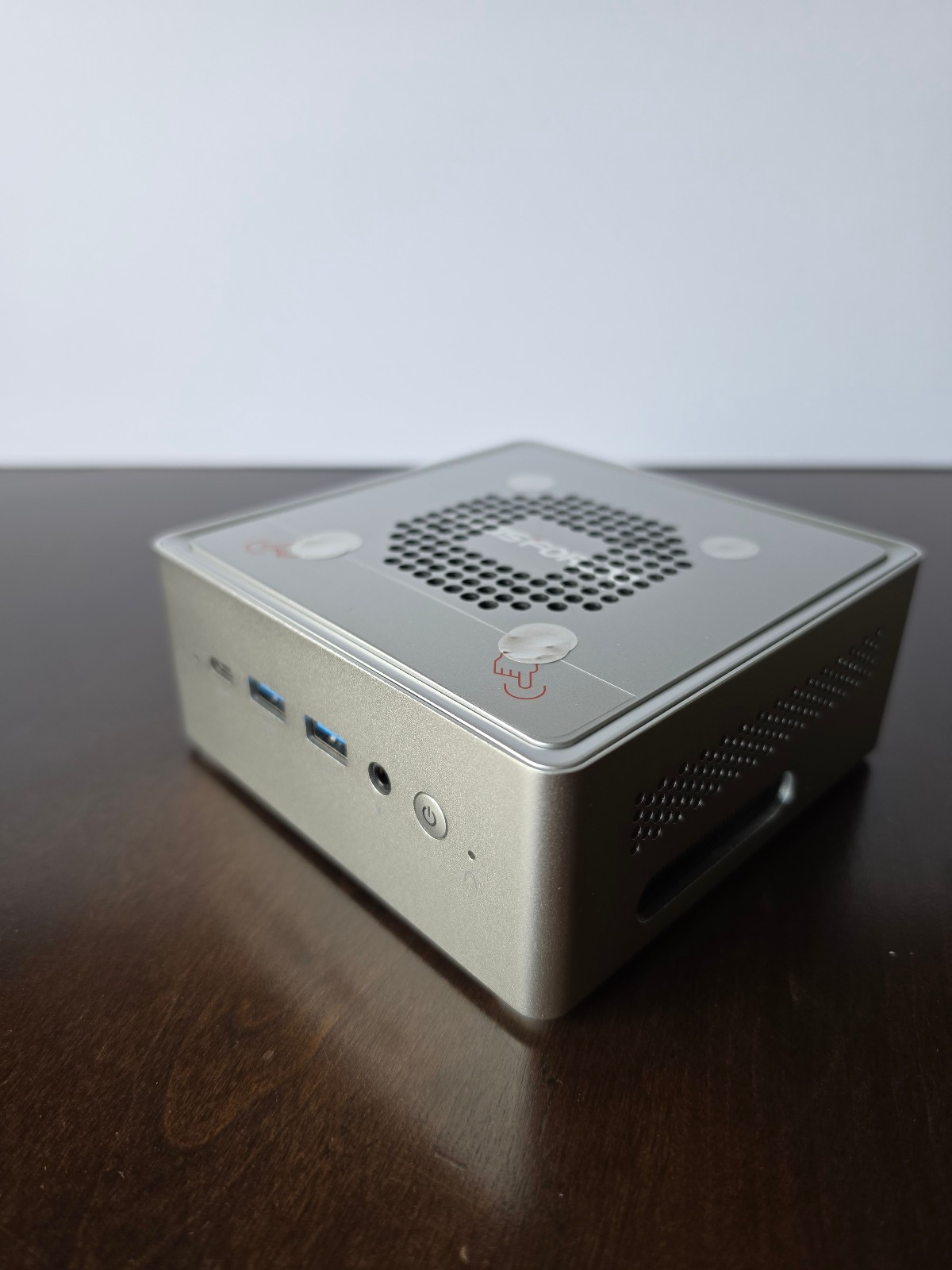Minisforum NAB6 Mini PC 32GB DDR4 RAM 1TB Nvme Intel i7-12650H Win11 Home *READ*