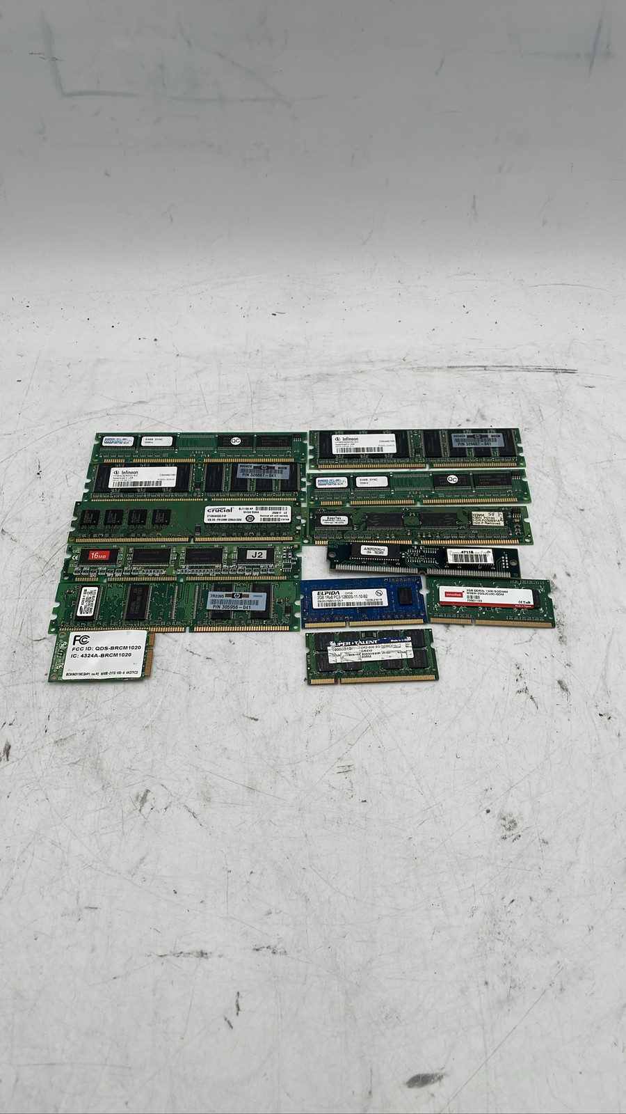 Hynix Crucial Infineon Elpida 16MB 64MB 128MB 256MB 1GB 2GB Mixed RAM Lot Of 13