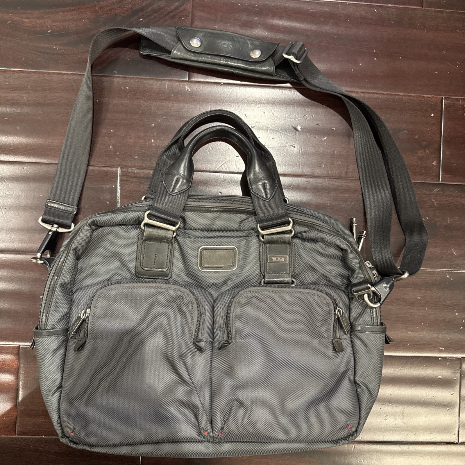 Tumi Black Nylon Shoulder/Messenger Laptop Briefcase, Padded, Adjustable Strap
