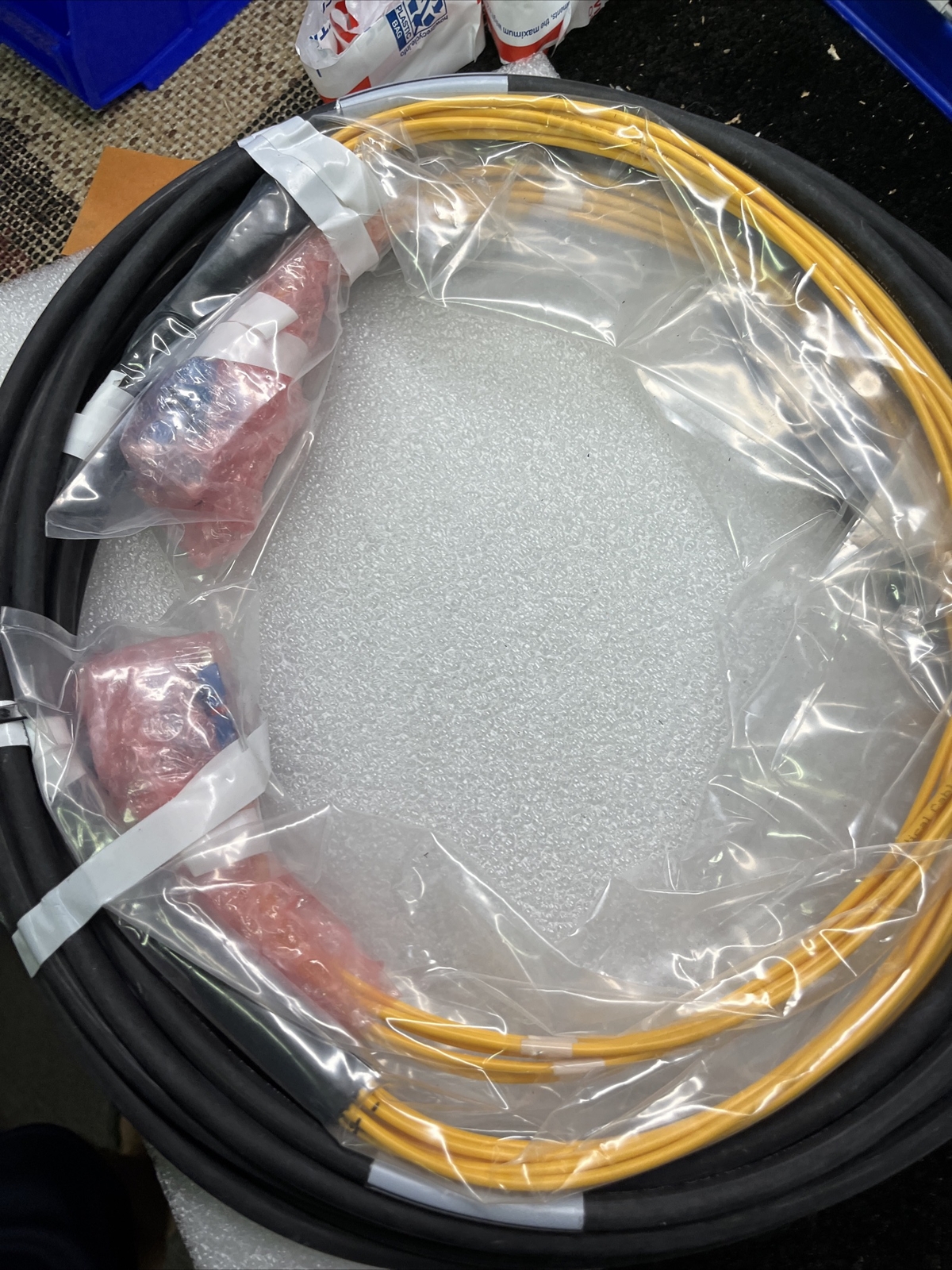 (UP TO 2) OL-LCULCU12F-35FT Bottom Jumper W/6 Fiber PR SM Fiber DFJ-12S025-35