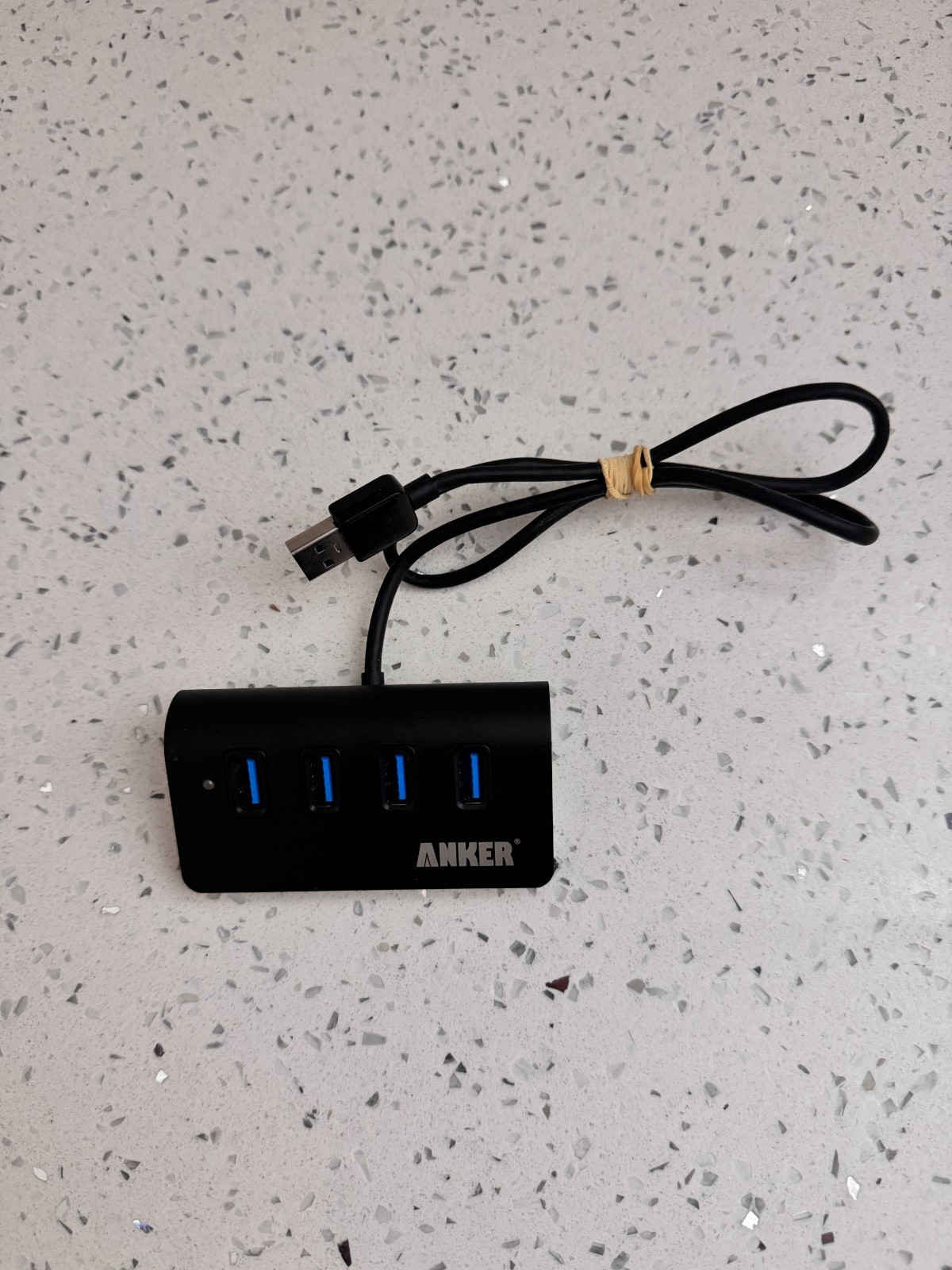 Anker Ultra Slim 4 Port USB 3.0 Data Hub Adapter 5Gbps Laptop PC Black