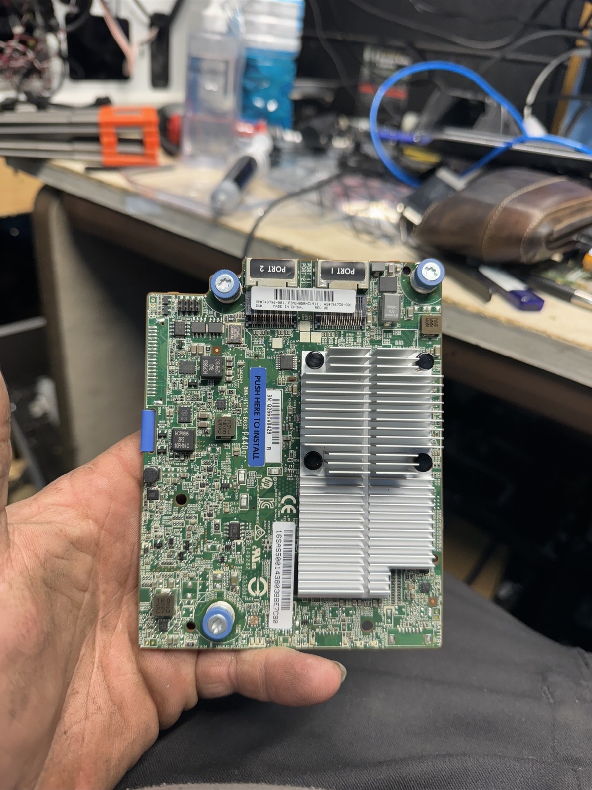HP 749974-B21/749796-001- Smart Array P440ar/2GB FBWC 12GB SAS Controller 