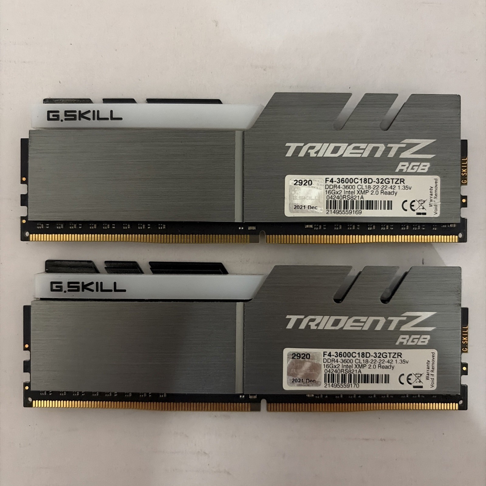 G.SKILL TridentZ RGB Series 32GB (2 x 16GB)  RAM DDR4-3600 F4-3600C18D-32GTZR