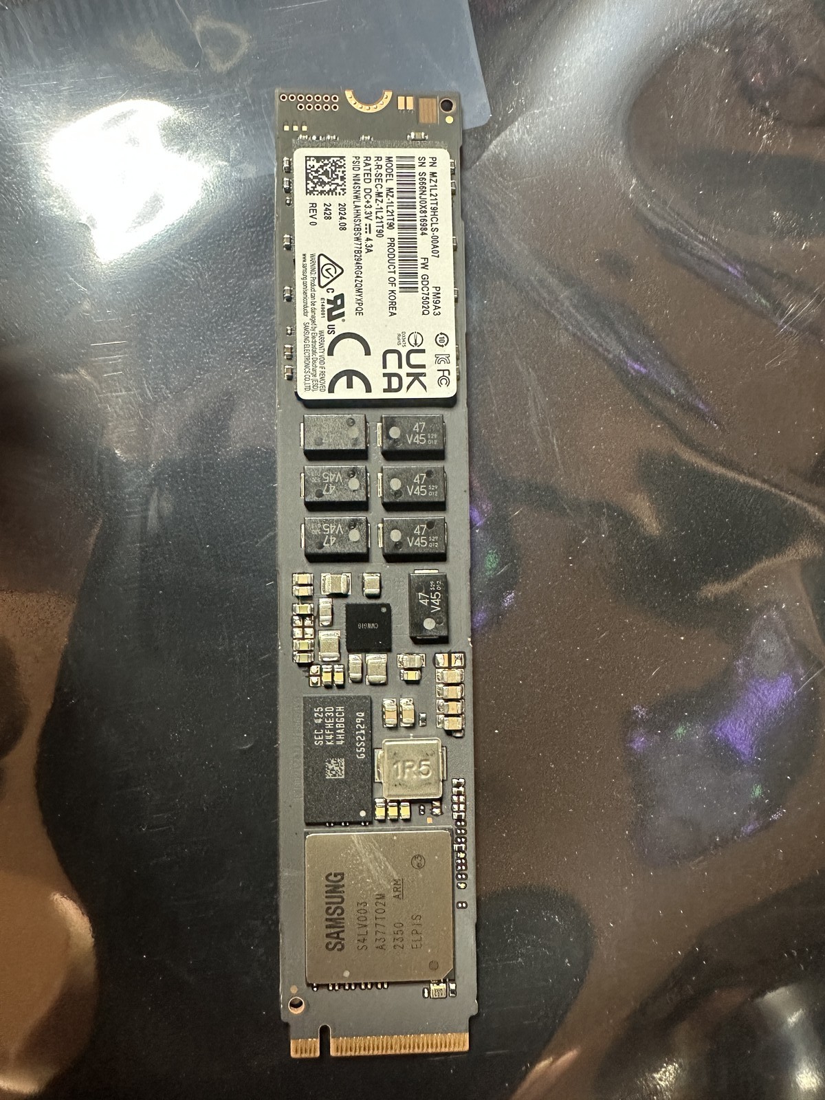 Samsung PM9A3 1.92TB NVMe SSD PCIe 4.0 M.2 22110 MZ1L21T9HCLS 24 Hrs 0% Wear