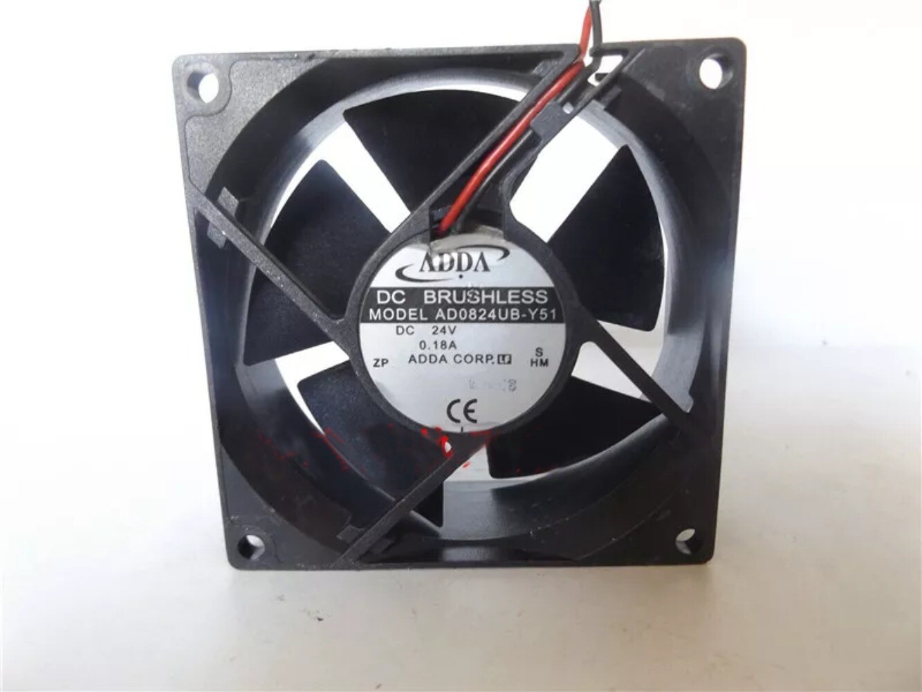 1pcs For ADDA AD0824UB-Y51 8032 24V 0.18A case fan cooling fan 2pin