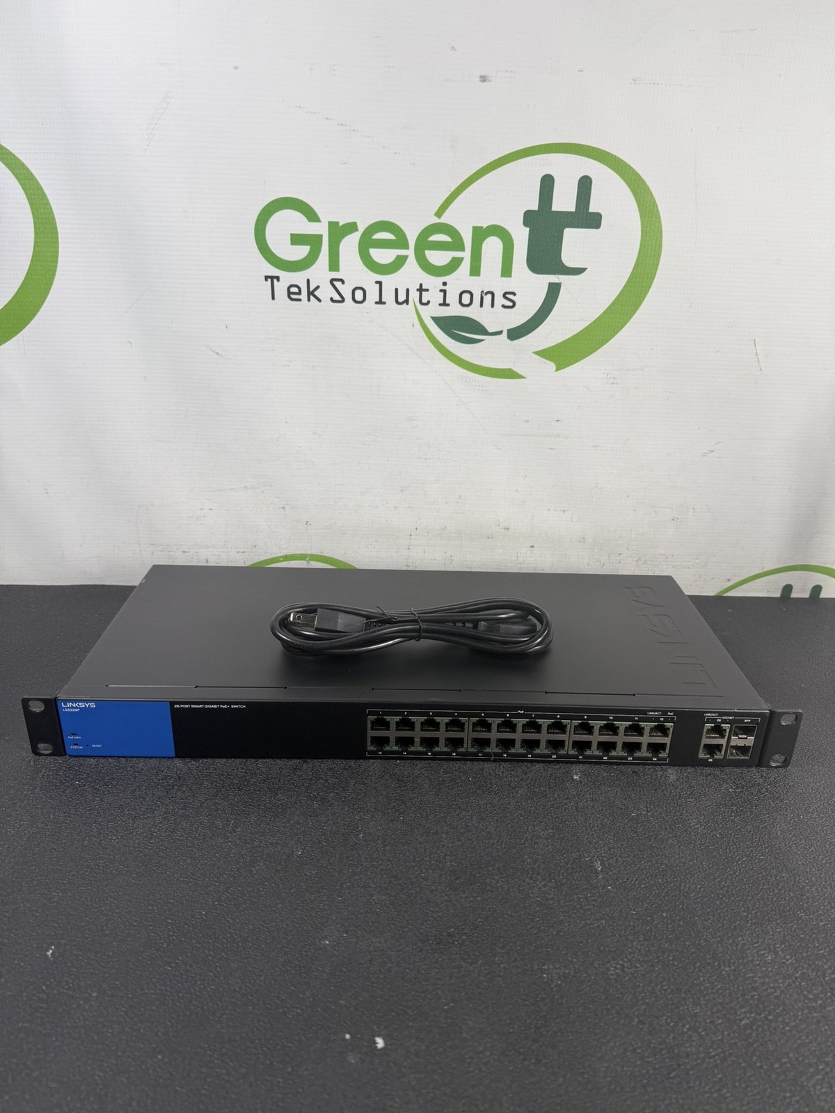 Linksys LGS326P 26-Port Smart Managed Gigabit PoE+ Switch 24x RJ45 + 2x Combo